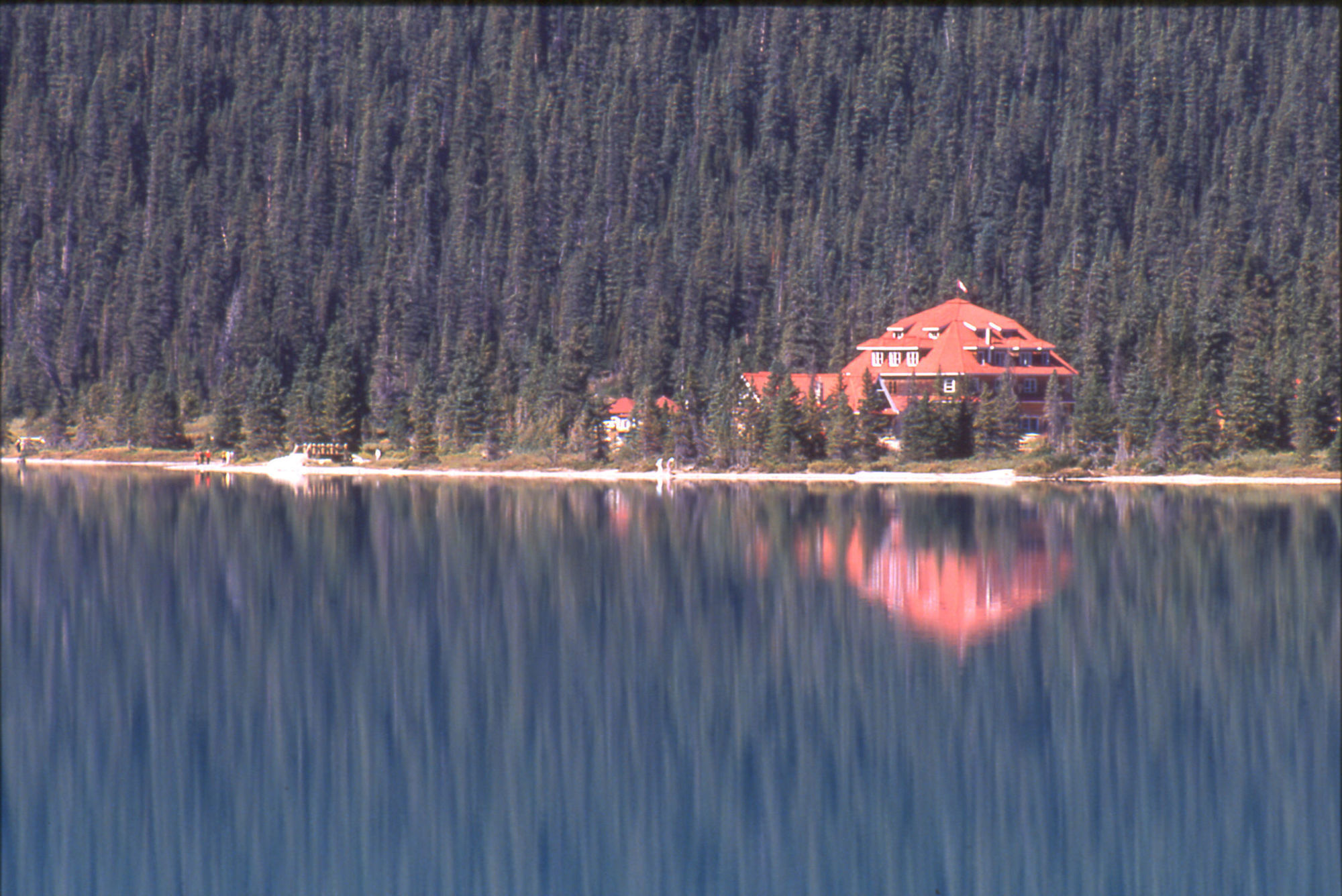 Simpsons Num Ti Jah Lodge Lake Louise Buitenkant foto